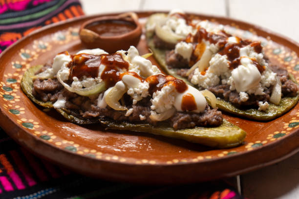 Huaraches de Frijoles comida